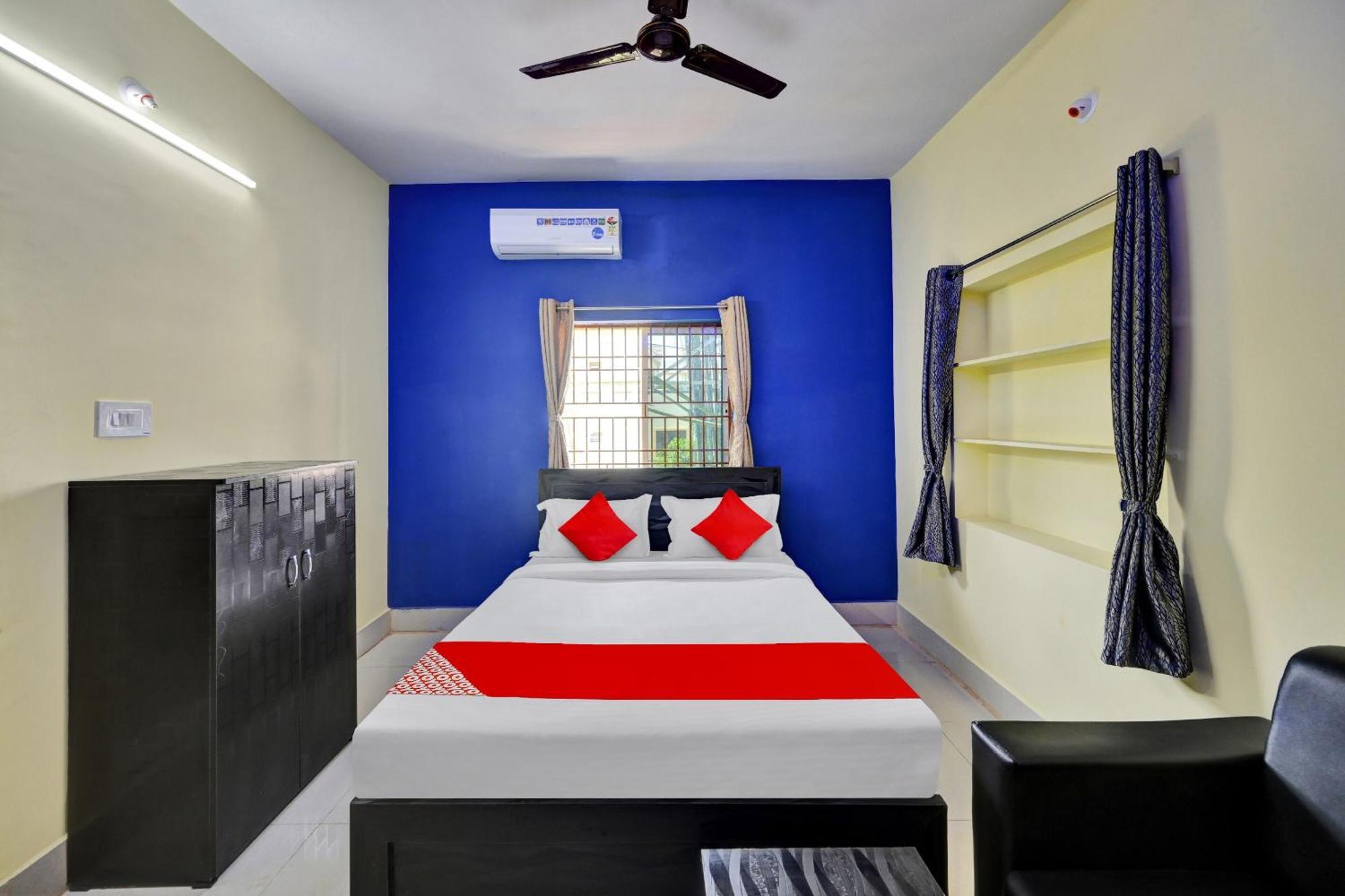 Oyo Flagship 81058 Royal Regalia Hotell Bhubaneswar Eksteriør bilde