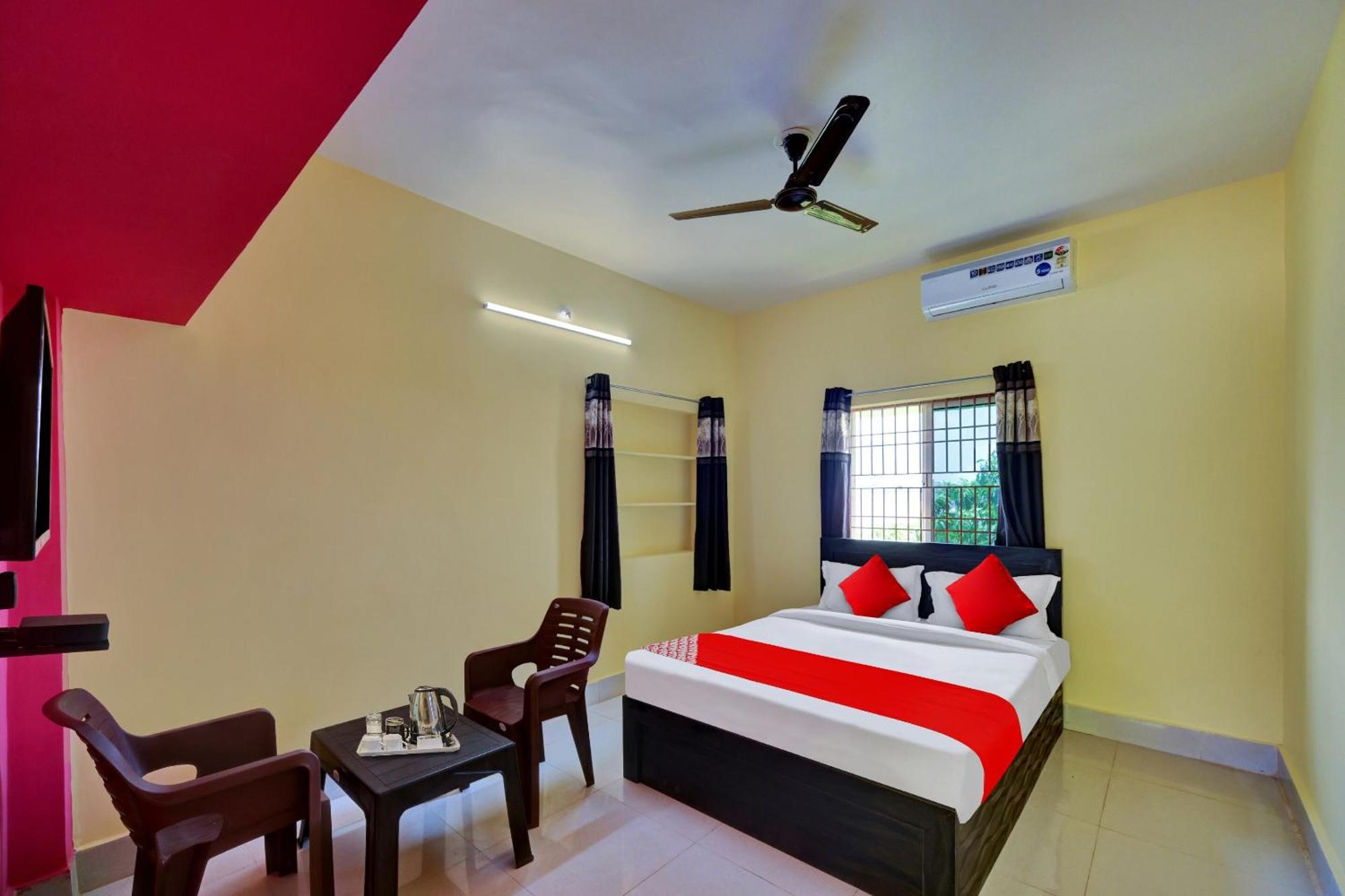Oyo Flagship 81058 Royal Regalia Hotell Bhubaneswar Eksteriør bilde